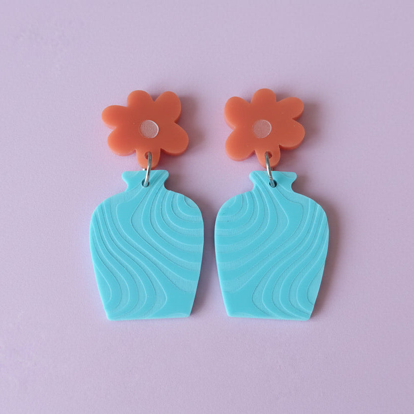 IN URN-EST STUD EARRINGS - MARBLED