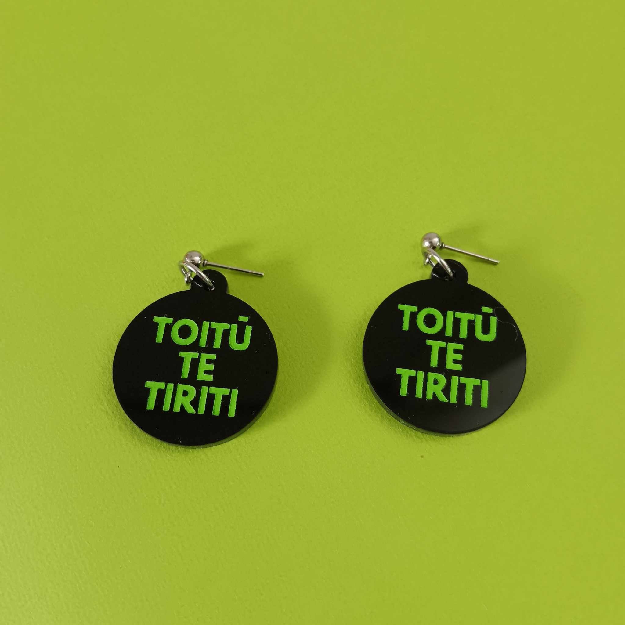TOITU TE TIRITI STUD EARRINGS - MINI