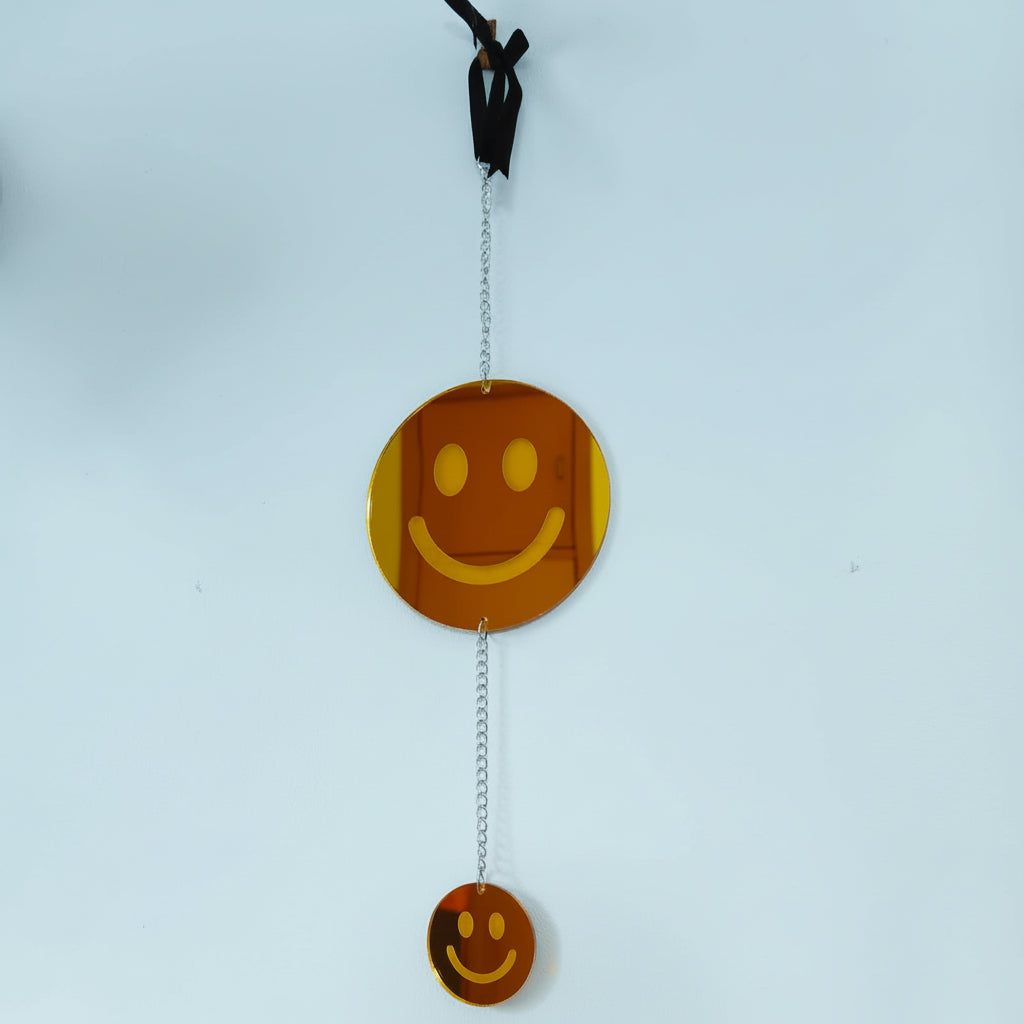 SMILEY MIRROR